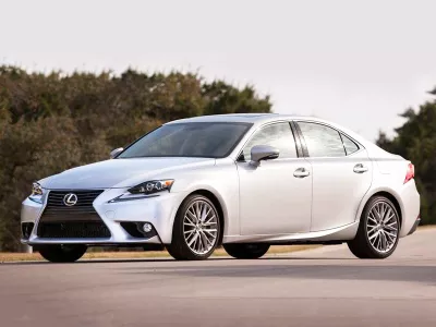 123oto THAY KÍNH XE Ô TÔ Lexus IS 250 tận nơi
